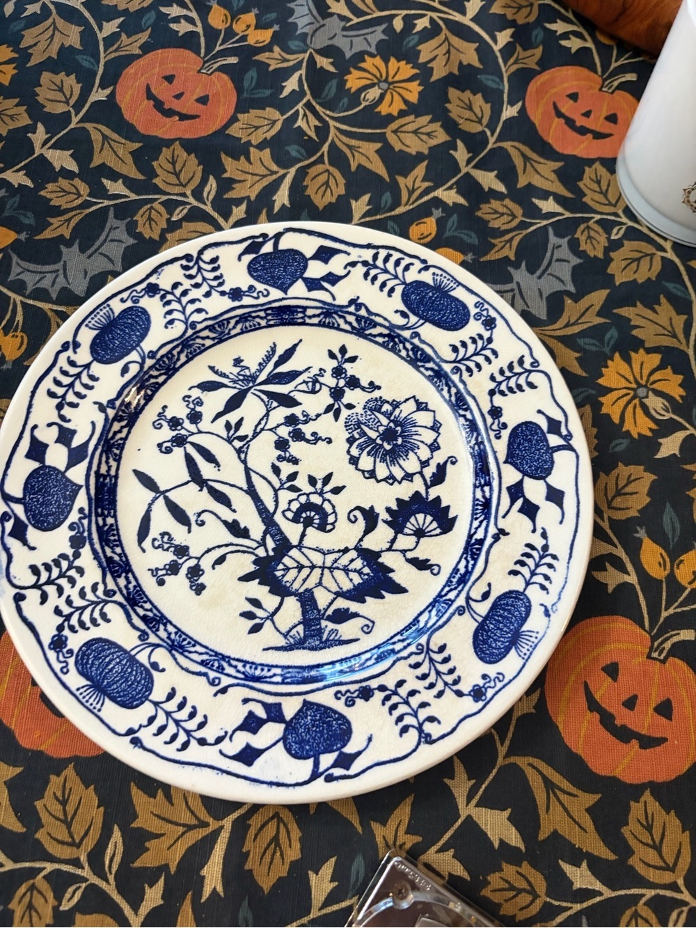 Vintage Blue Floral Ceramic Dinner Plate - Home Dining